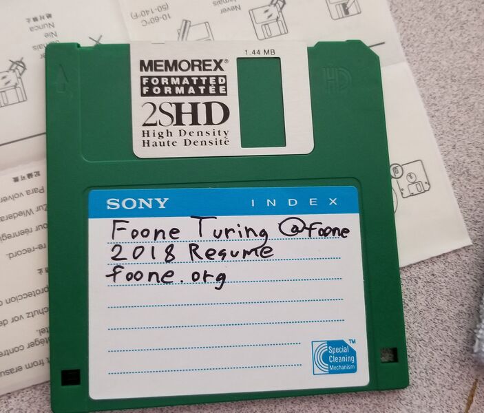 File:Resume Floppy.jpg